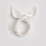Thin white silk scrunchie with a bow, made from 25 mommes of mulberry silk