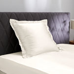 Oxford pillowcase with ruffle, 19 mommes - Maison de la soie